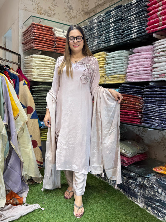 Chinon Pastle Gray 3pc Set