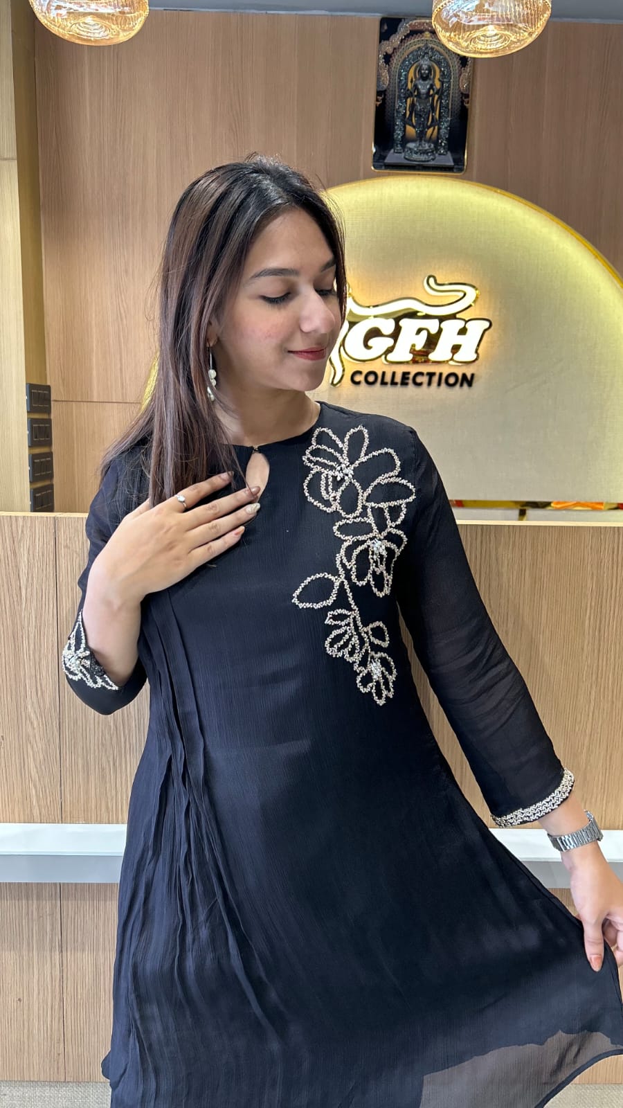 Chinon Black 2pc Set