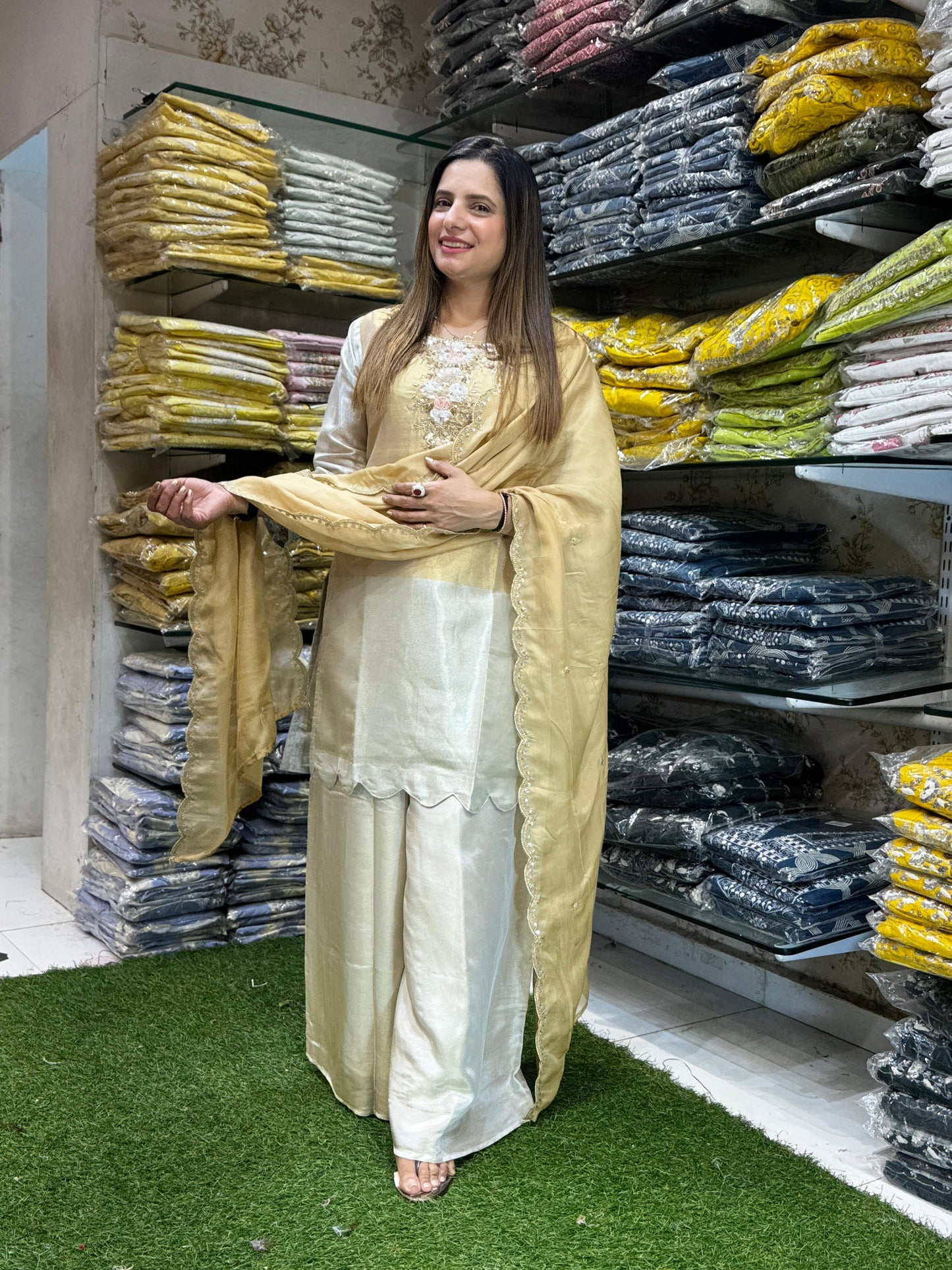 Chanderi Simmer Ivory And Light Gold 3pc Set