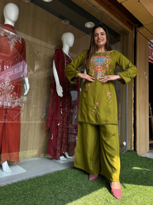 German Rayon Green 2pc Set