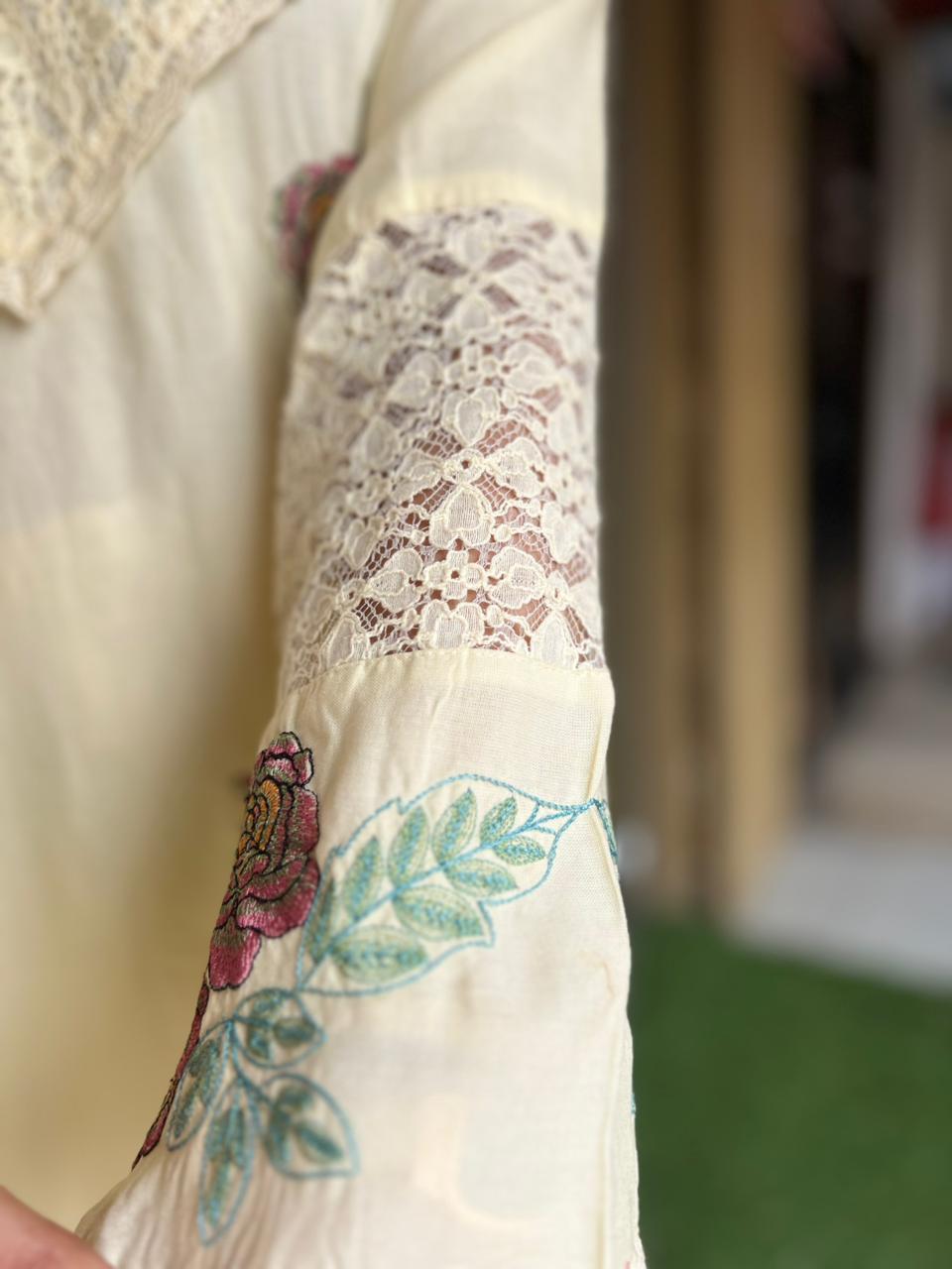 German Rayon Off White 2pc Set