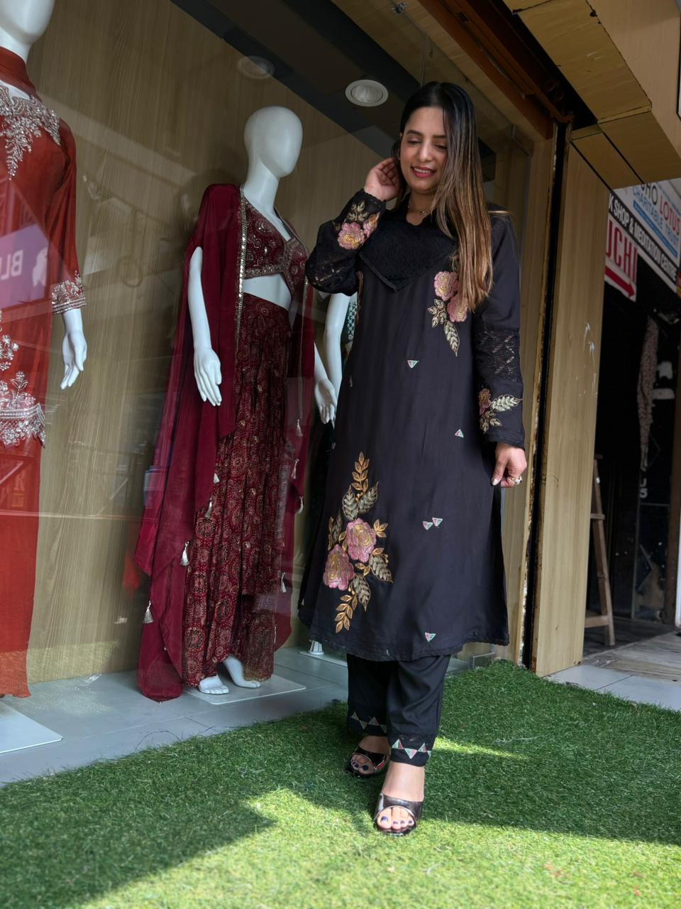 German Rayon Black 2pc Set