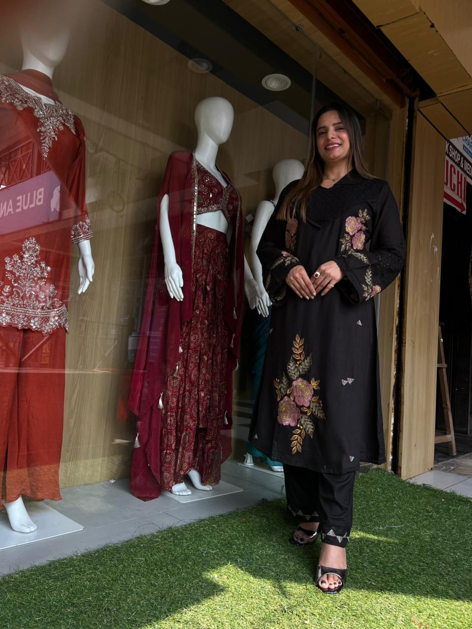 German Rayon Black 2pc Set