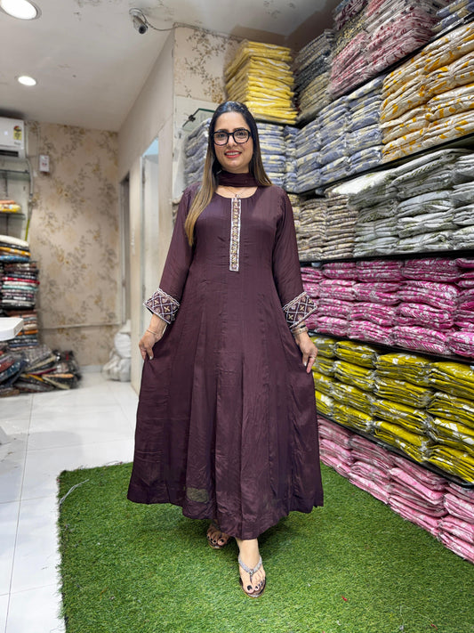 Chinon Brown 3pc Set