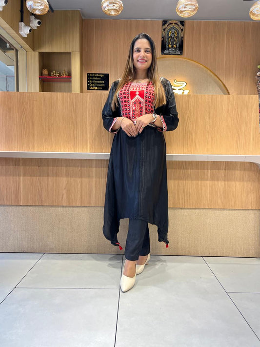 Pure Modal Crep black 2pc Set