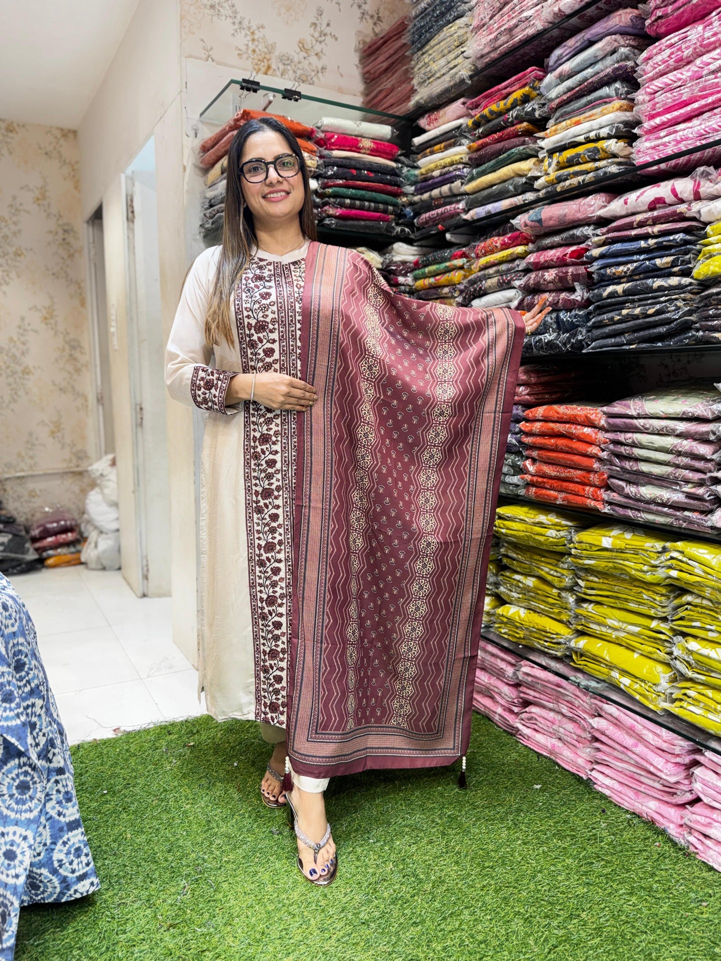 Pure Dola Silk English 3pc Set