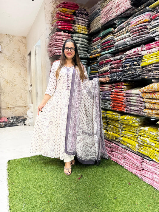 Pure Mull Cotton Off White And Falsa Shoulder Anarkali 3pc Set