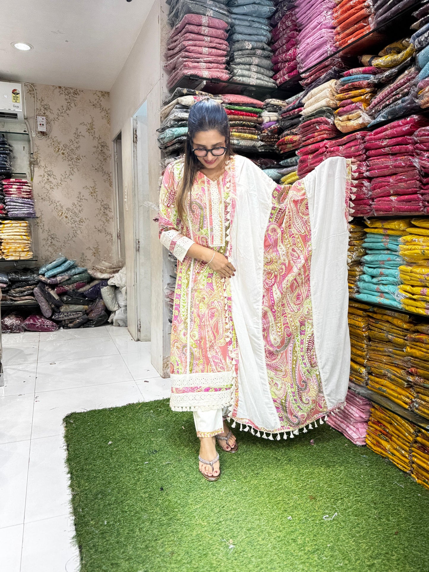 Pure Cotton Off White And Pink 3pc Set