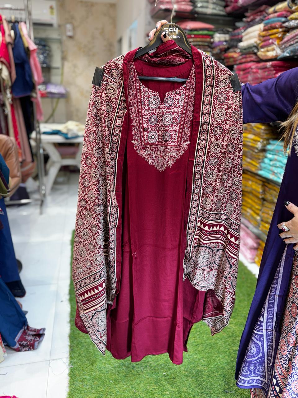 Pure Gaji Silk Maroon 3pc Set