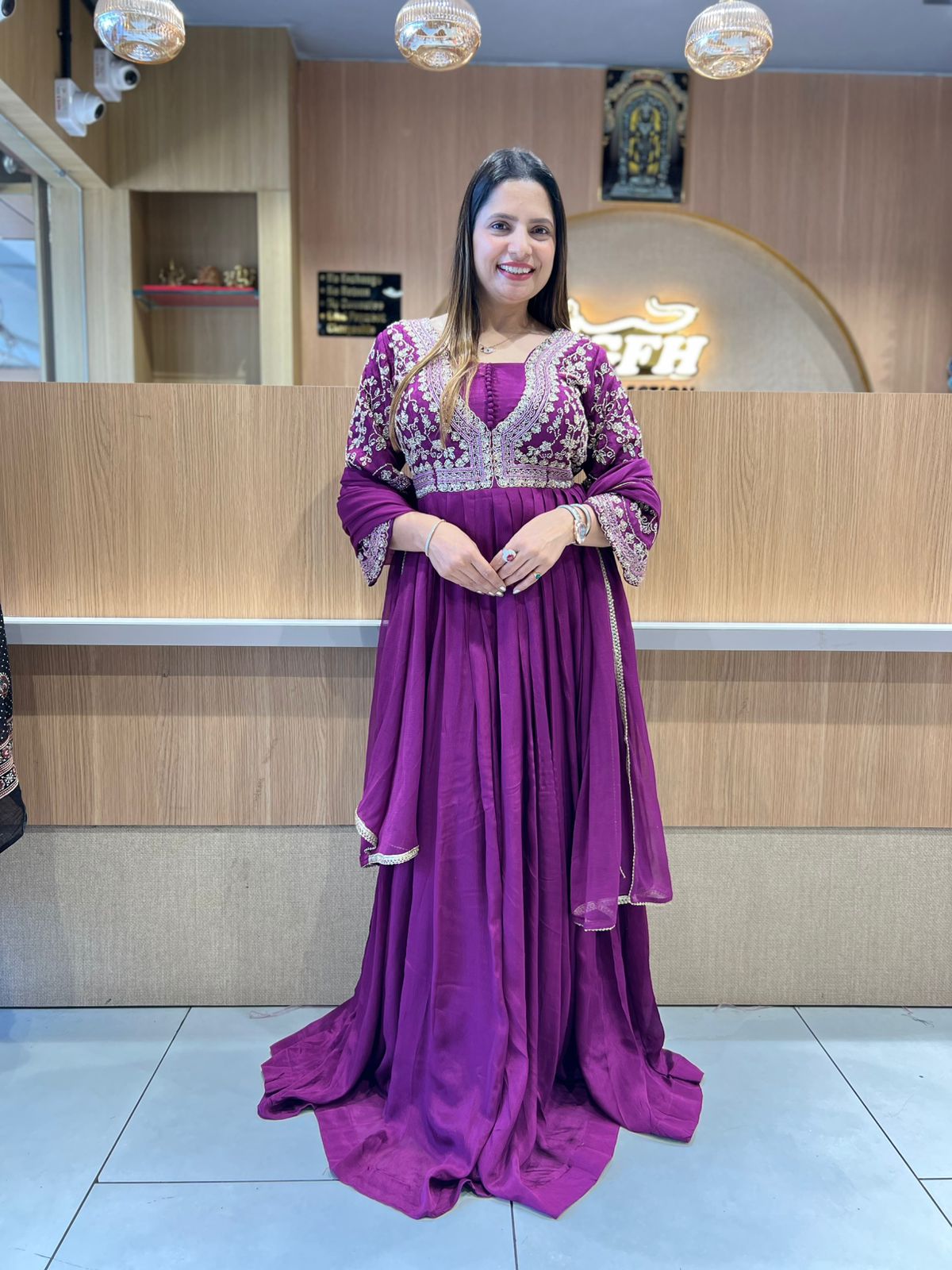 Pure Chinon Wine Gown