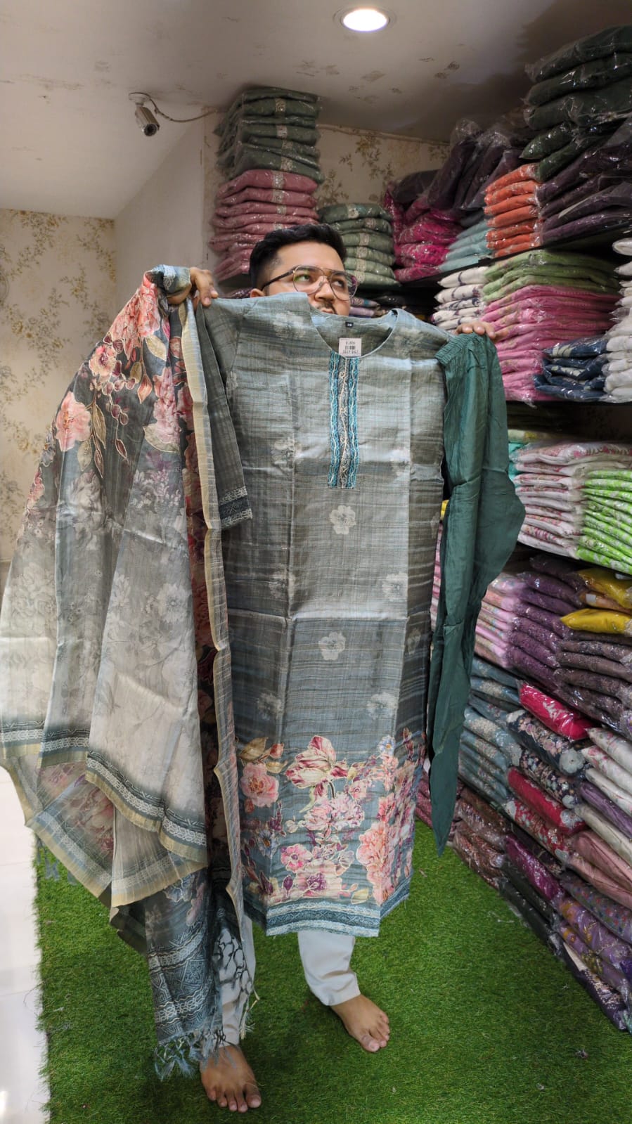 Pure Tussle Silk