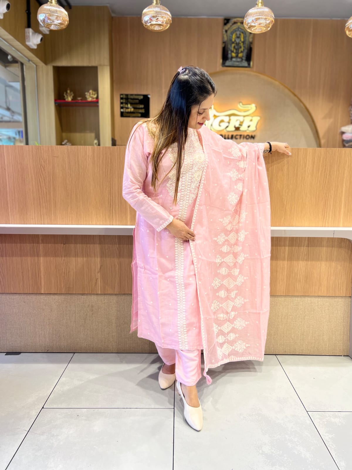 Pure Banaras Mull Chanderi Baby Pink 3pc Set