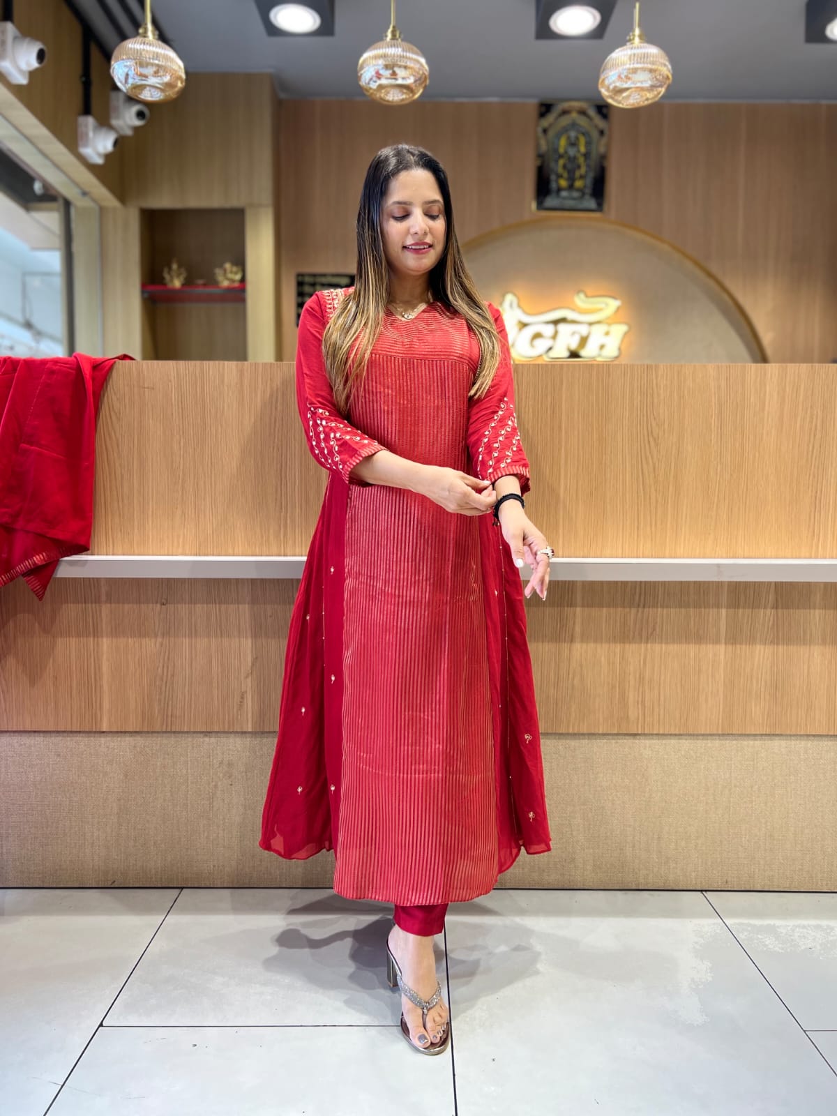 Pure Banaras Mull Chanderi Red 3pc Set