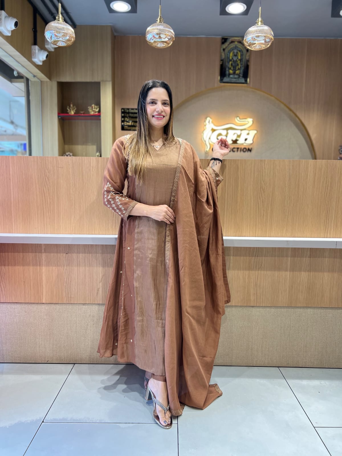 Pure Banaras Mull Chanderi Brown 3pc Set