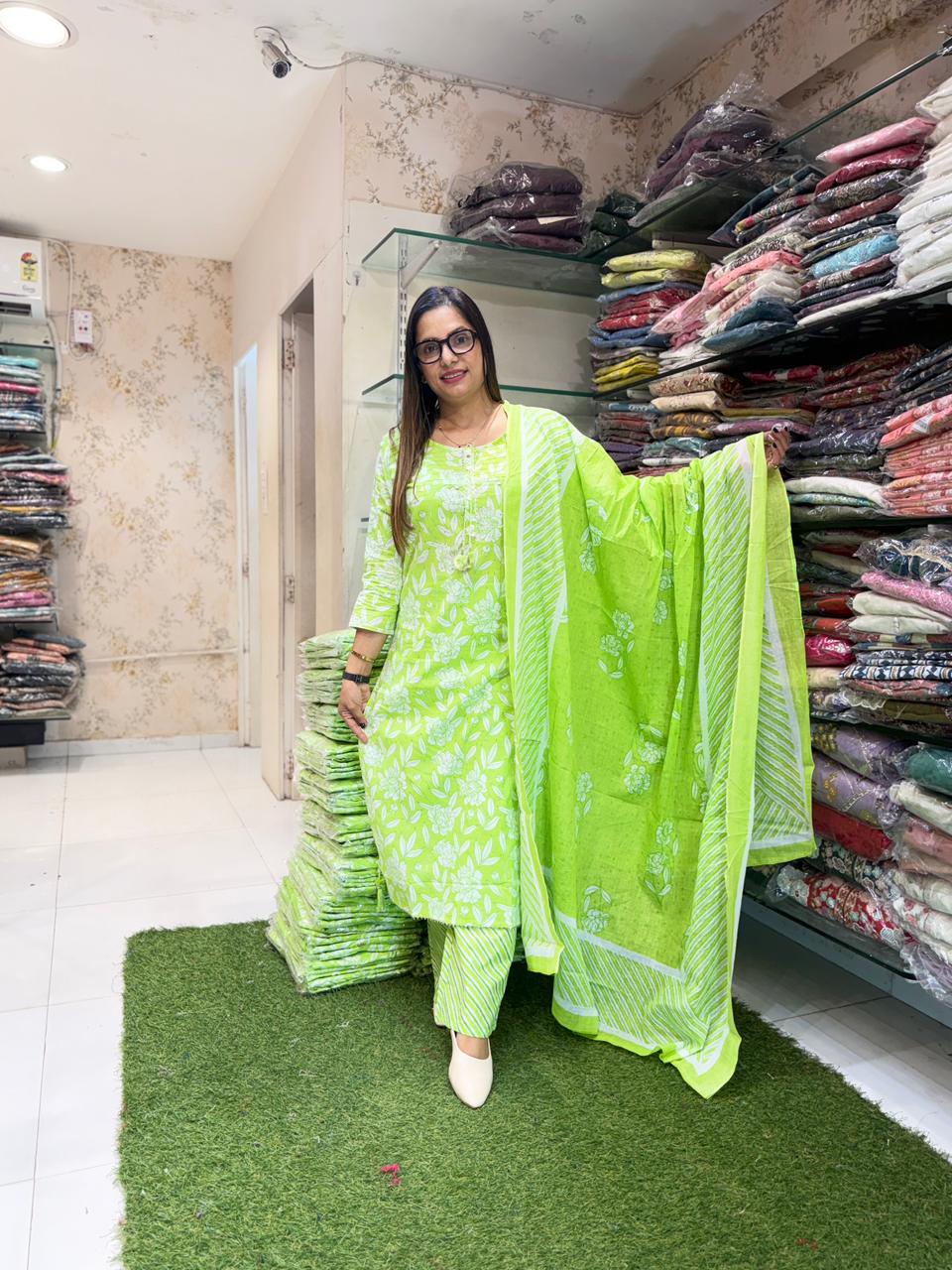 Pure Cotton Parrot Green 3pc Set