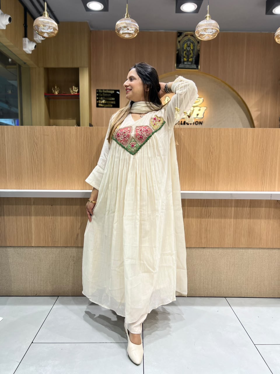 Pure Banaras Mull Chanderi Off White 3pc Set
