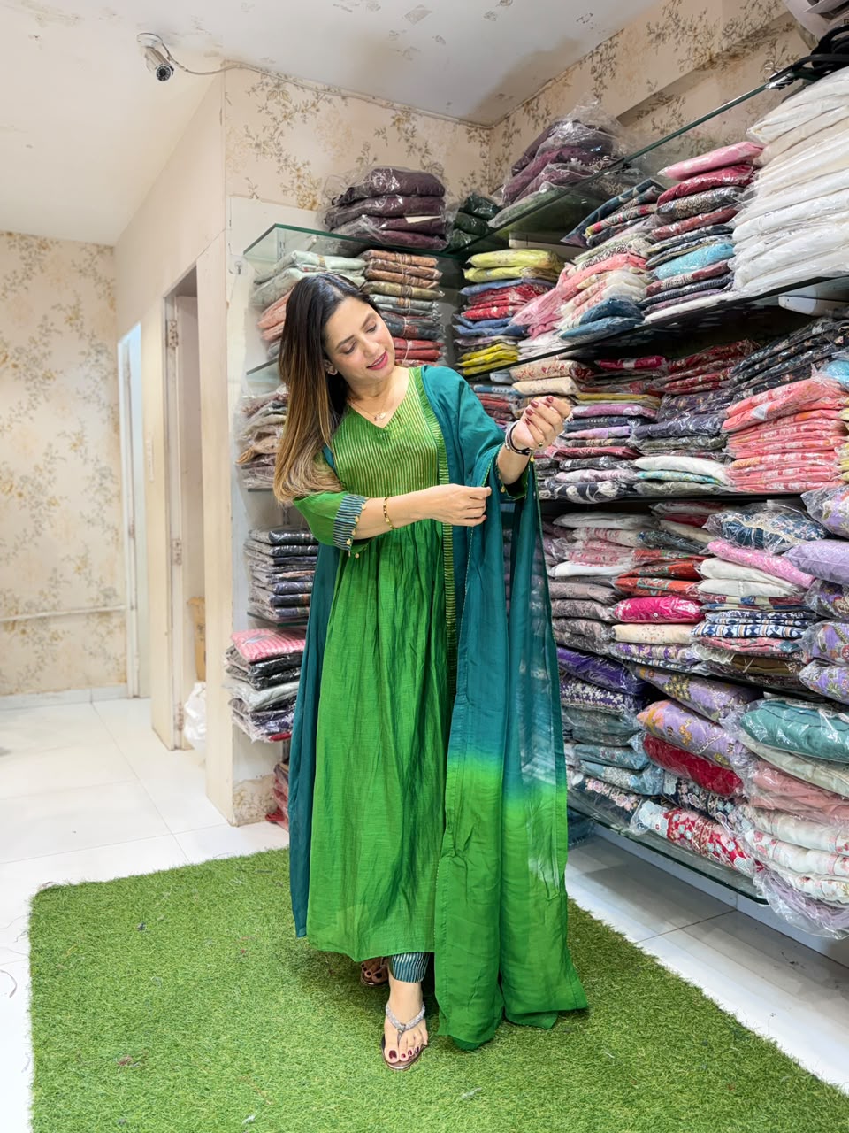 Pure Banaras Mull Chanderi Green 3pc Set