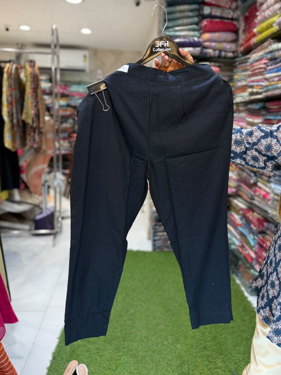 Pure Cotton Black Bottom