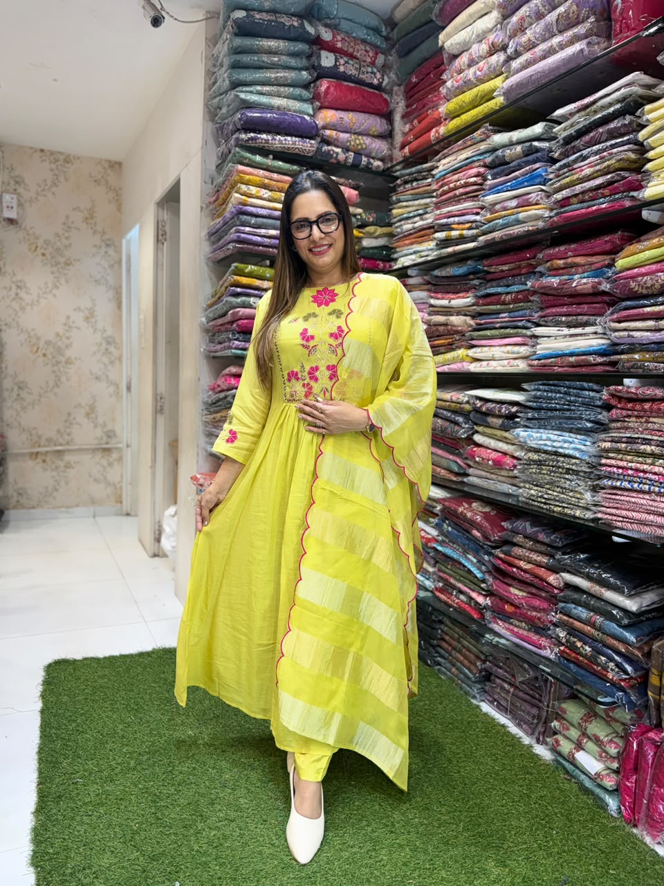Pure Banaras Mull Chanderi Elitchi Green 3pc Set