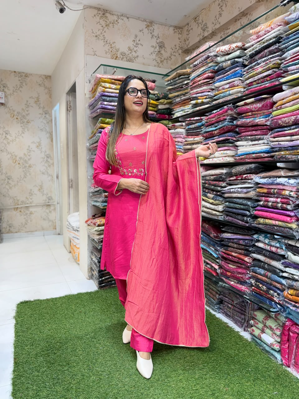 Pure Muslin Gaji Rani Pink 3pc Set
