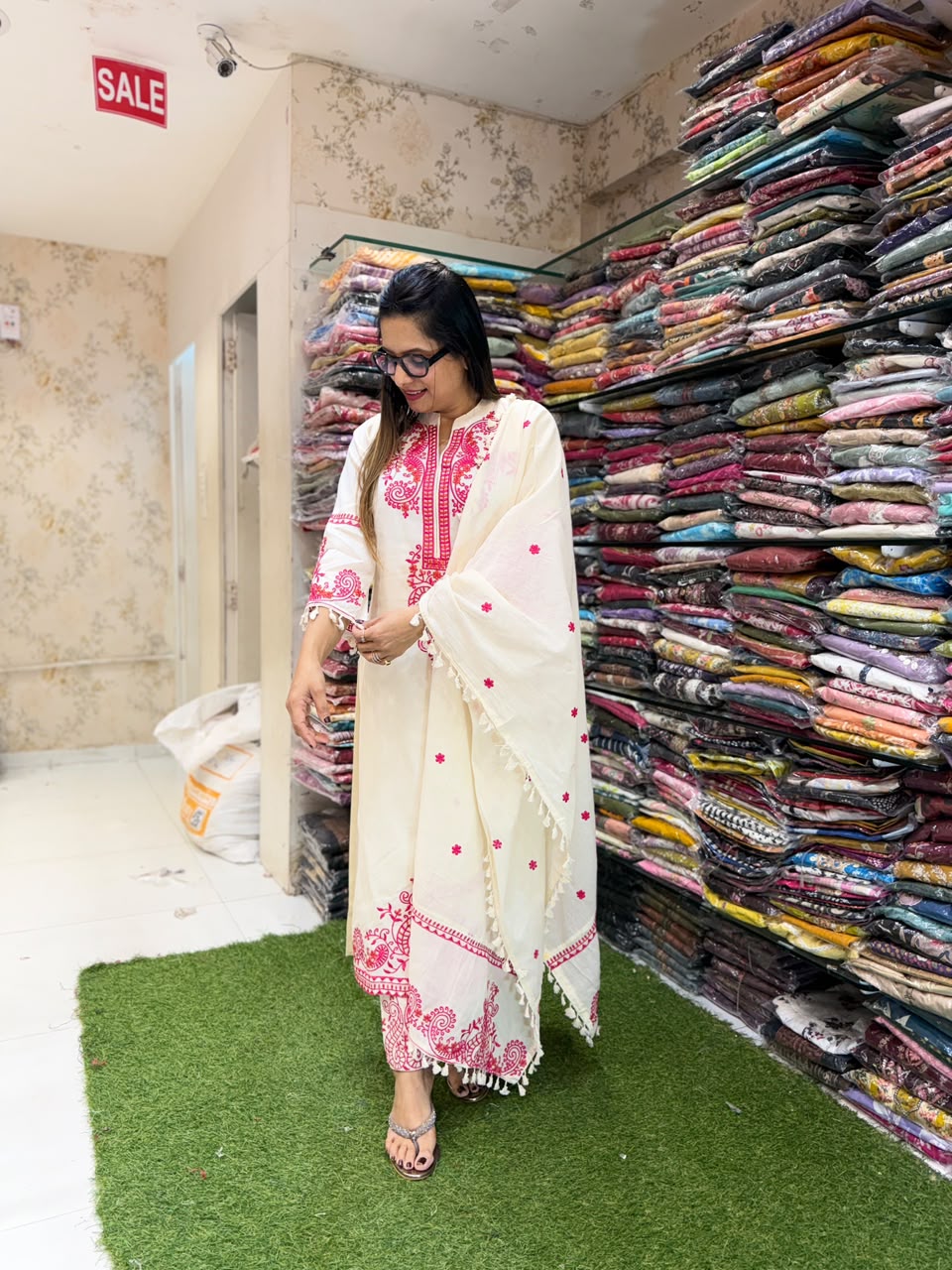 Pure Cora Cotton Off White And Rani Pink 3pc Set