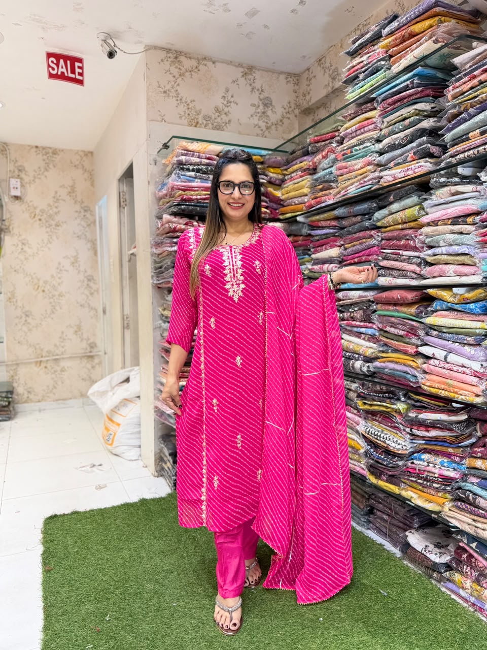 Pure Georgette Rani Pink 3pc Set