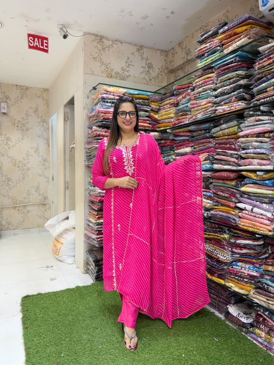 Pure Georgette Rani Pink 3pc Set