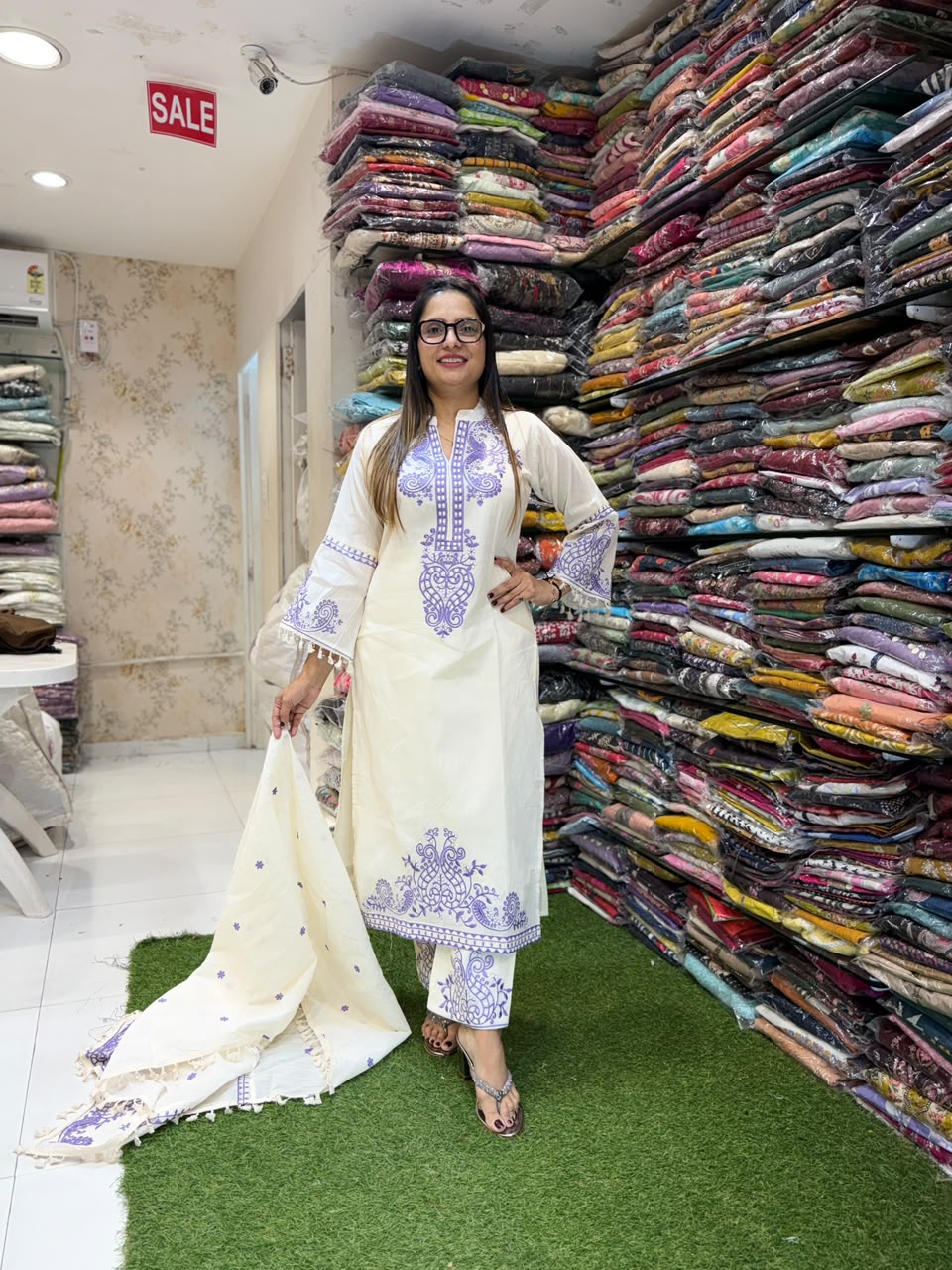 Pure Cora Cotton Off White And Purple 3pc Set