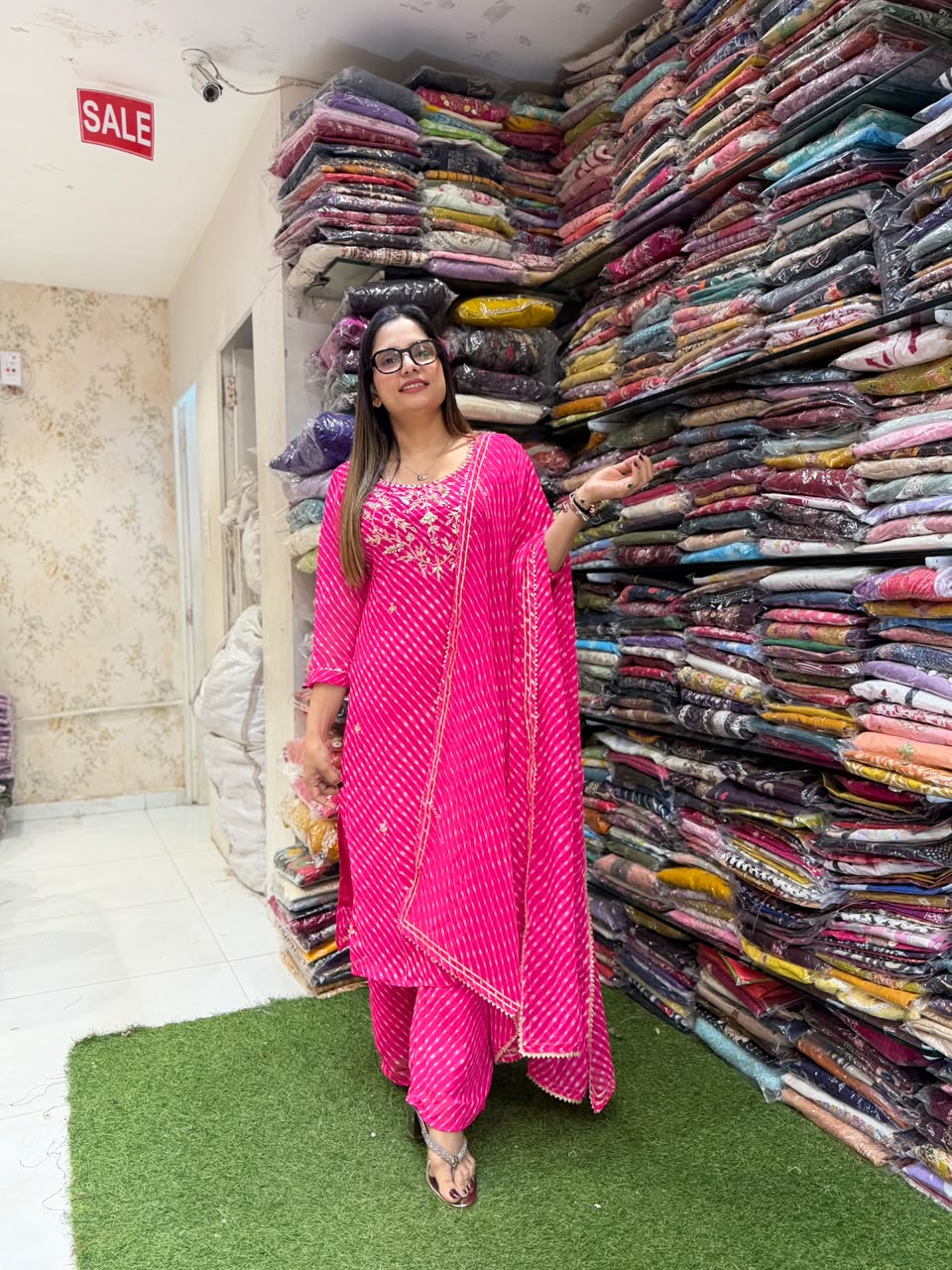 Pure Georgette Rani Pink 3pc Set