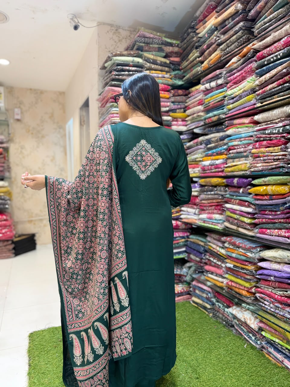 Pure Gaji Silk Green 3pc Set