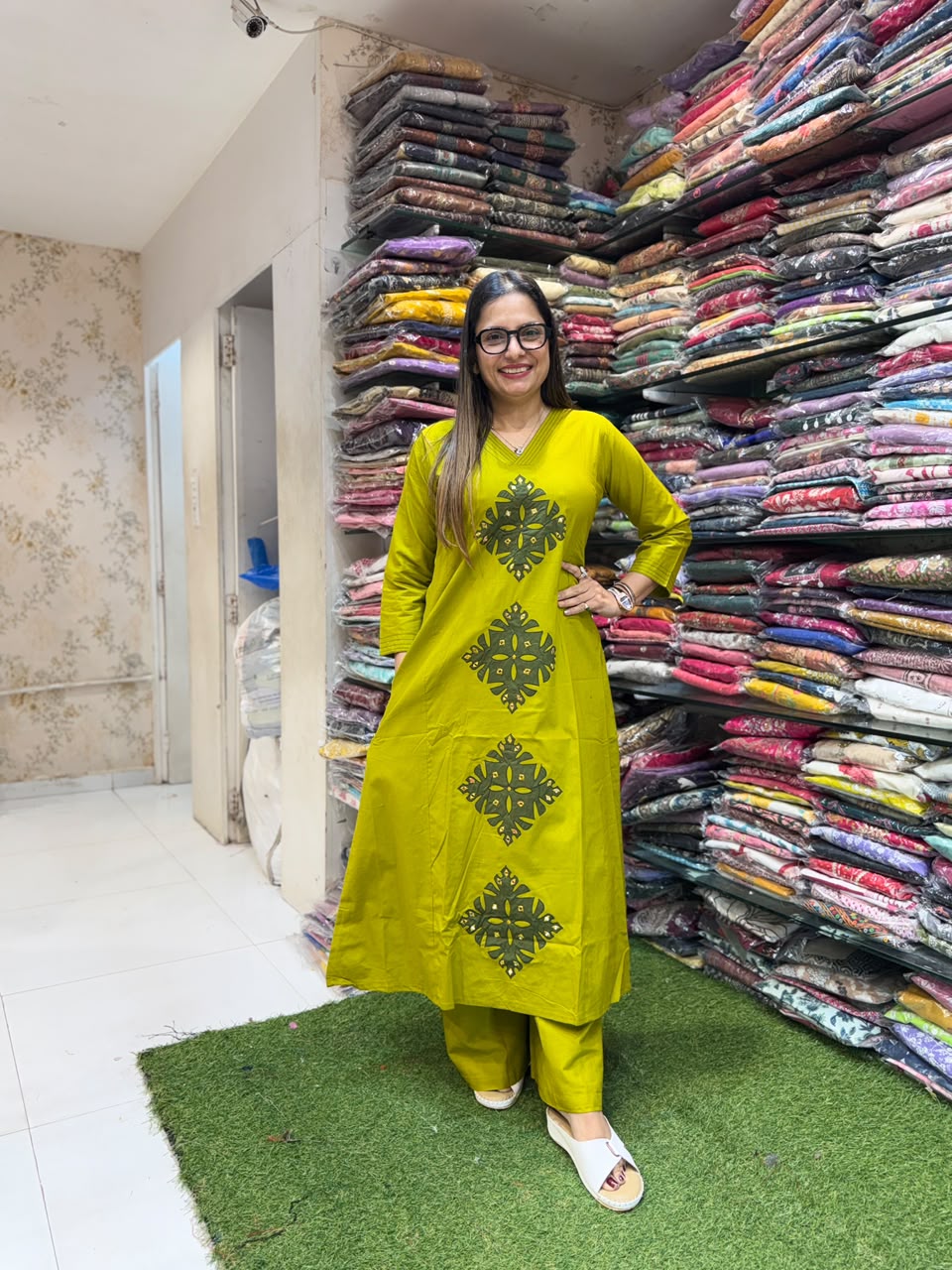 Pure Daabu Cotton Chatni Green 2pc Set