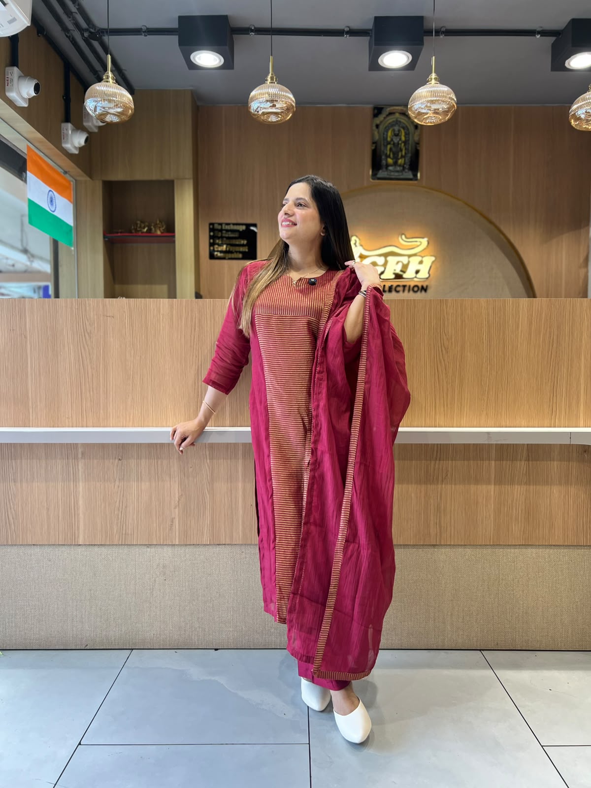 Pure Banaras Mull Chanderi Maroon 3pc Set