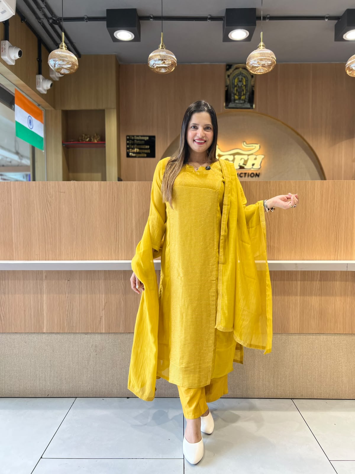 Pure Banaras Mull Chanderi Mustard yellow 3pc Set