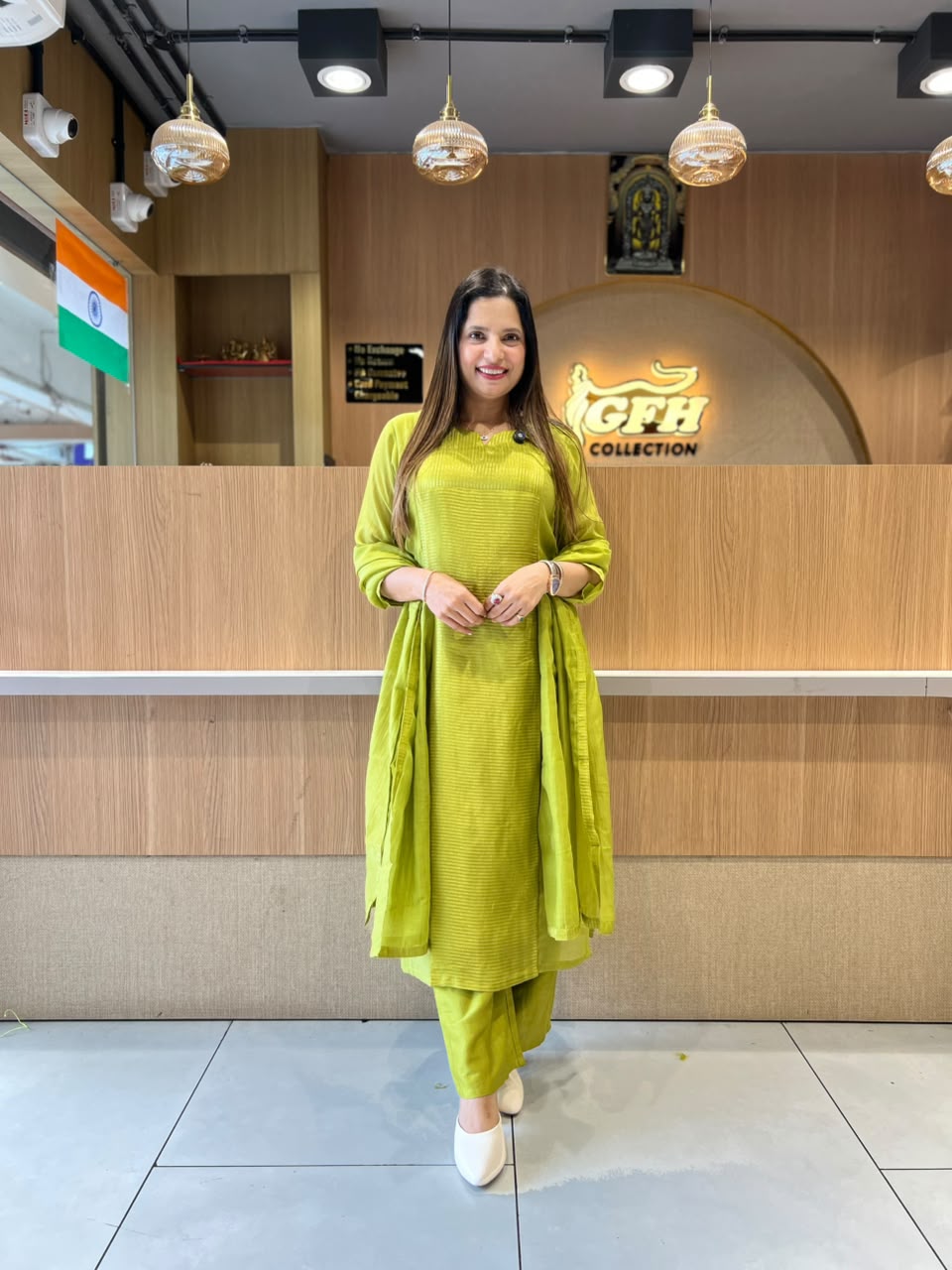 Pure Banaras Mull Chanderi Green 3pc Set