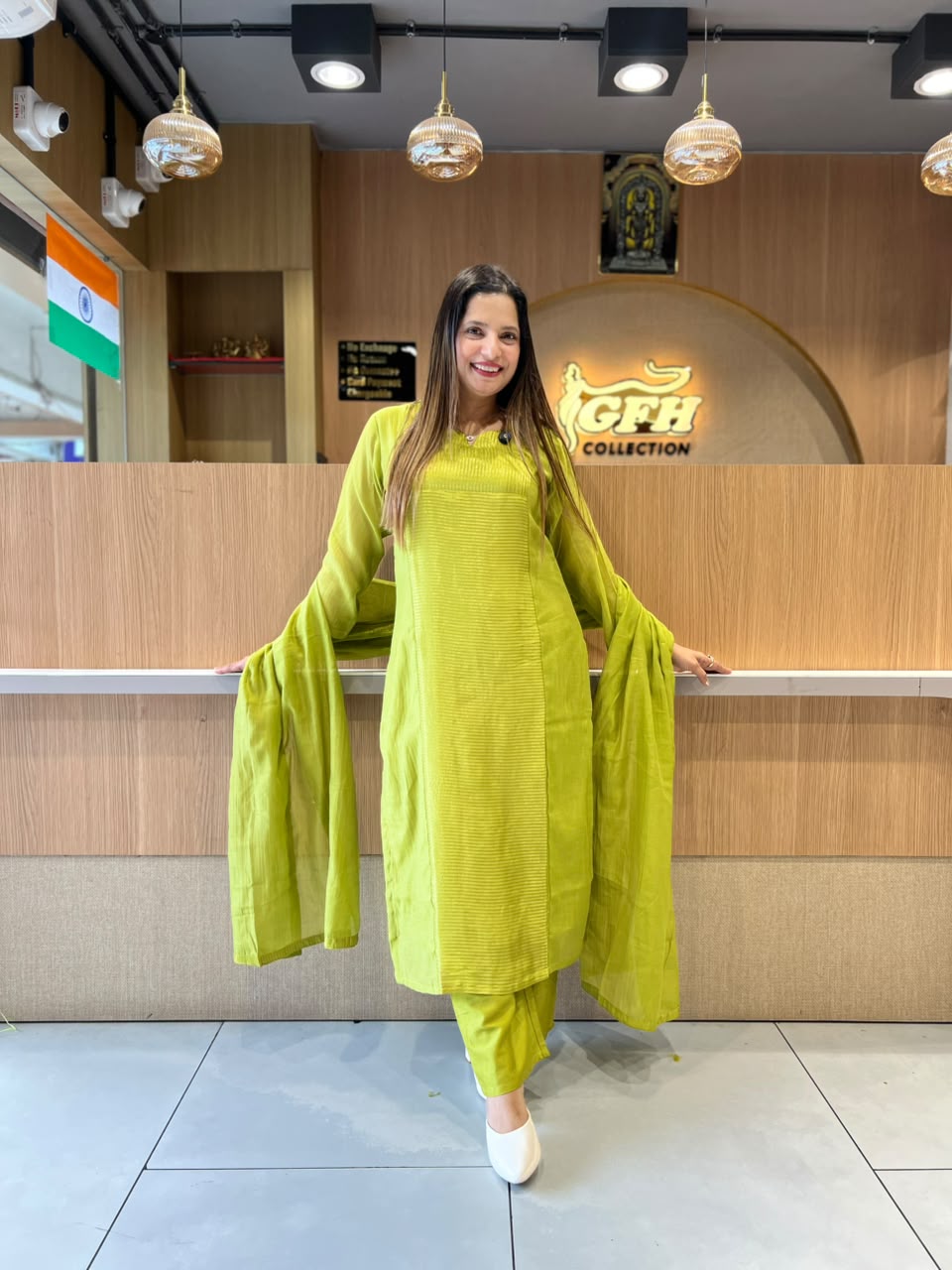 Pure Banaras Mull Chanderi Green 3pc Set