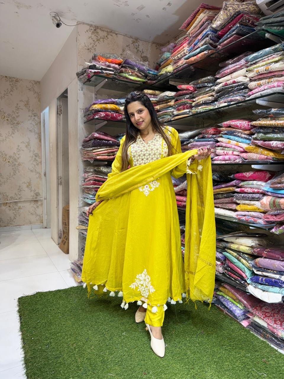 Pure Banaras Mull Chanderi Yellow 3pc Set