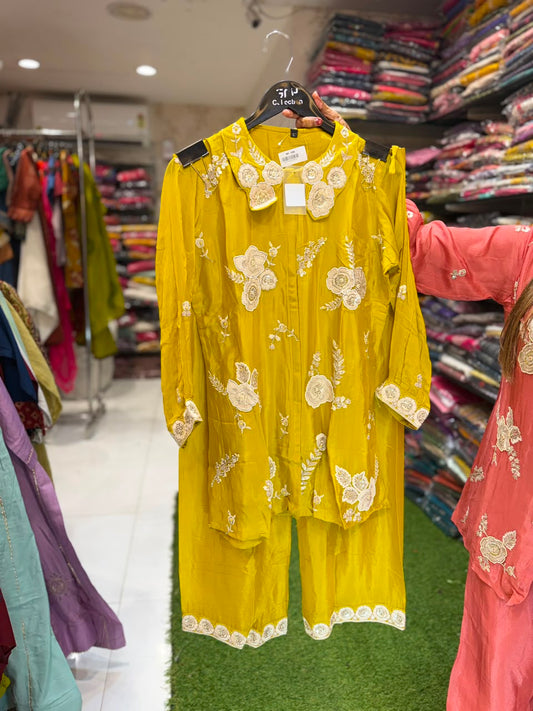 Pure Chinon Yellow 2pc Set