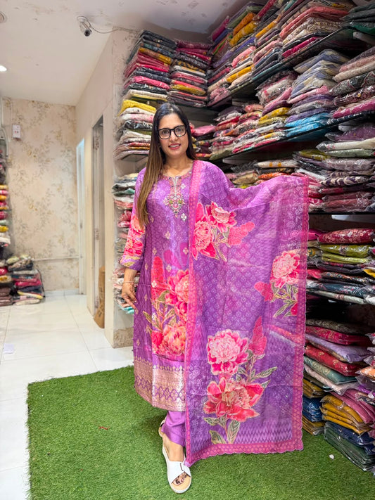 HO Silk