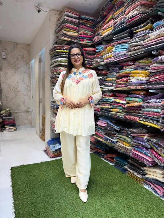 Pure Chinon Off White 2pc Set