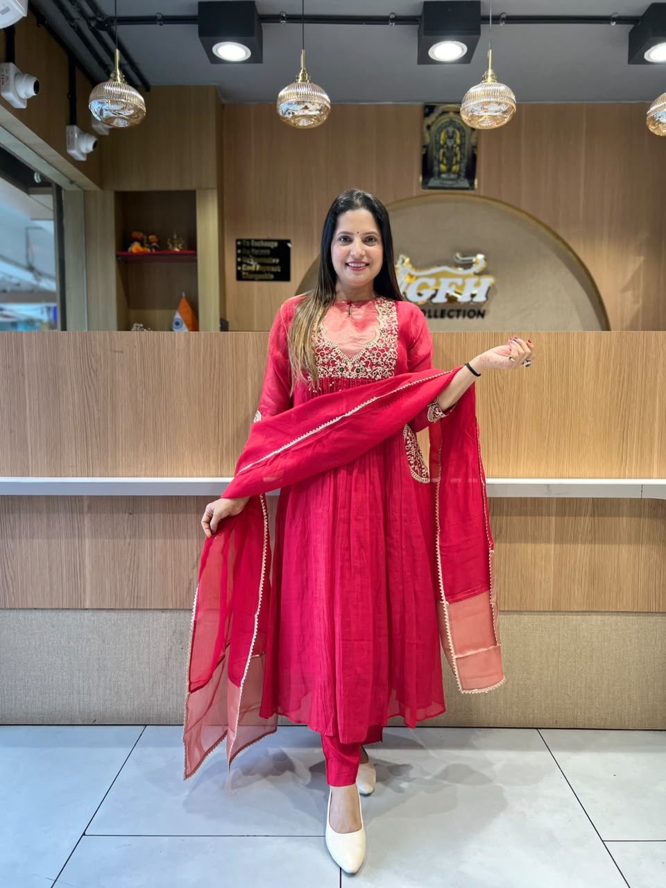 Pure Banaras Mull Chanderi Red 3pc Set