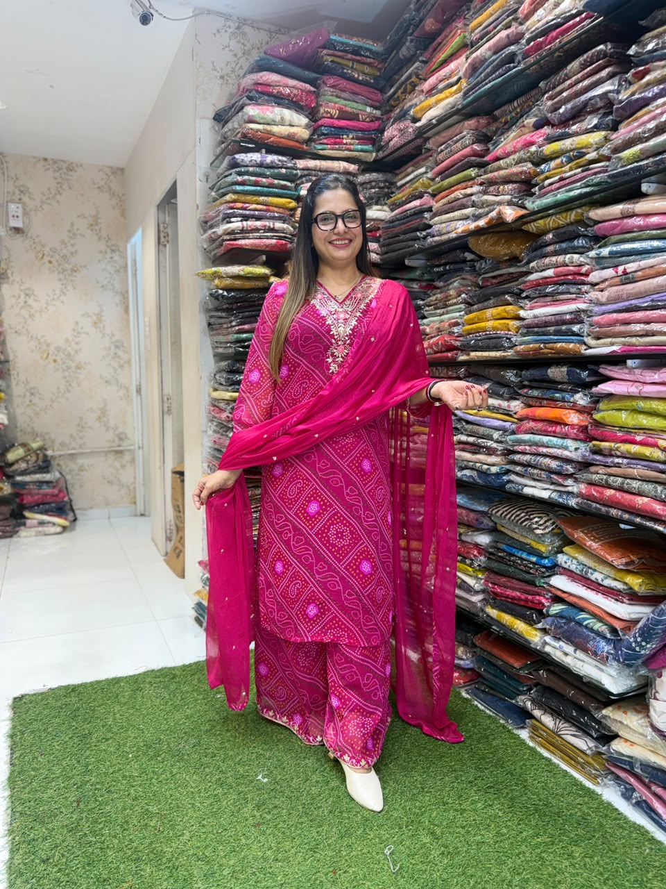Pure Georgette Rani Pink 3pc Set