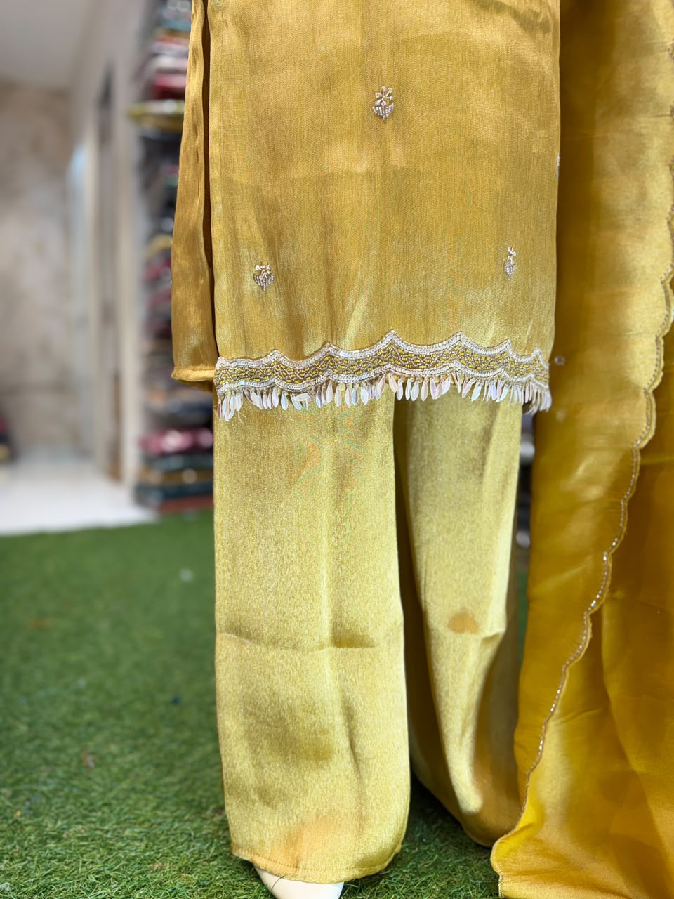 Pure Zeeraf Tissue Yellow 3pc Set