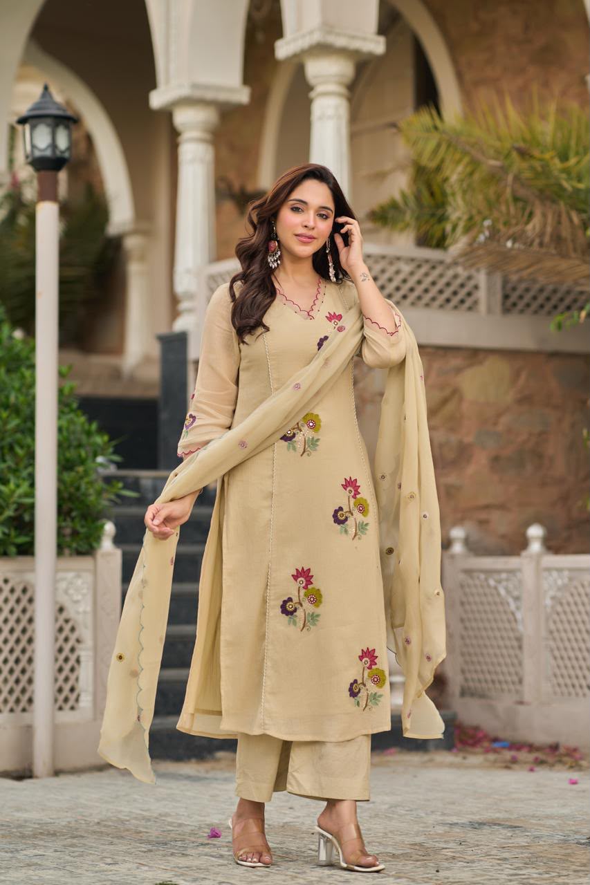 Pure Crush Banaras Mull Chanderi cream of white 3pc Set