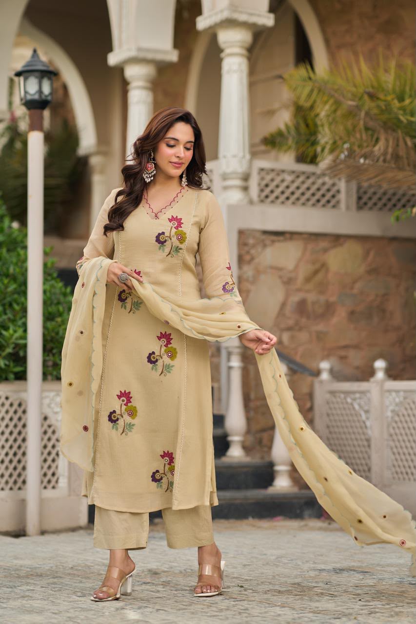 Pure Crush Banaras Mull Chanderi cream of white 3pc Set