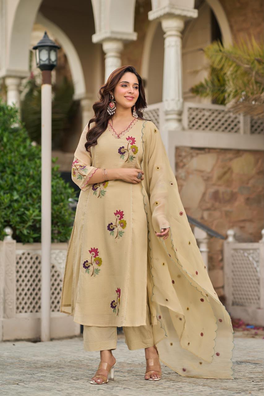 Pure Crush Banaras Mull Chanderi cream of white 3pc Set
