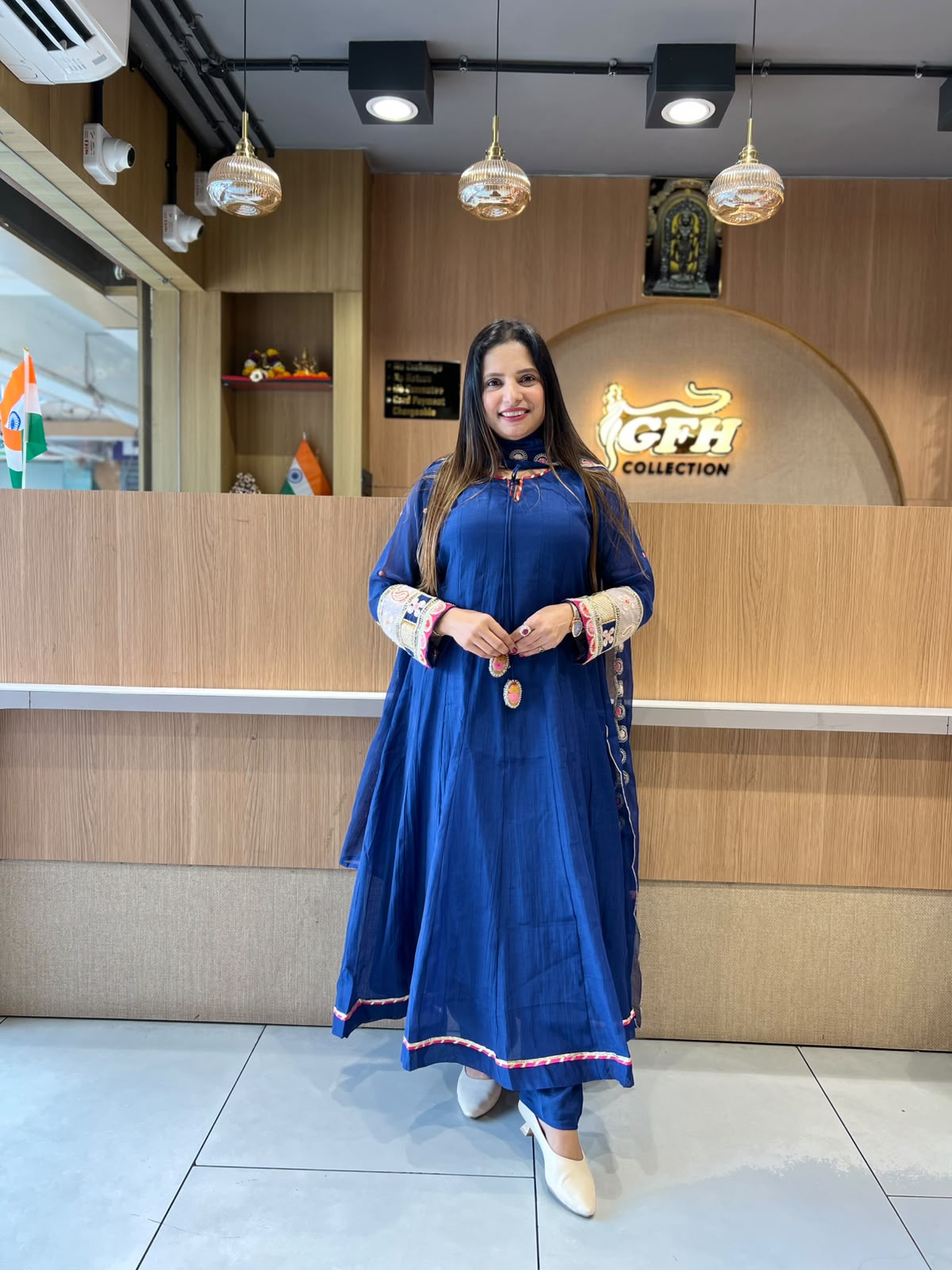 Pure Banaras Mull Chanderi Royal Blue 3pc Set