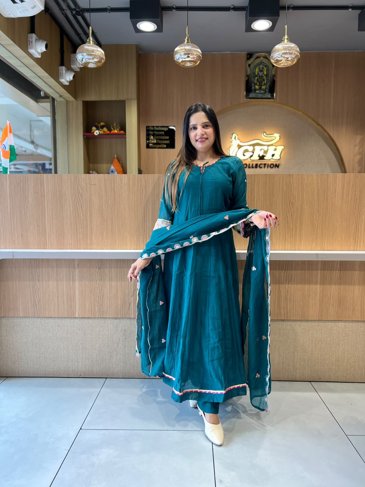 Pure Banaras Mull Chanderi Rama Green 3pc Set