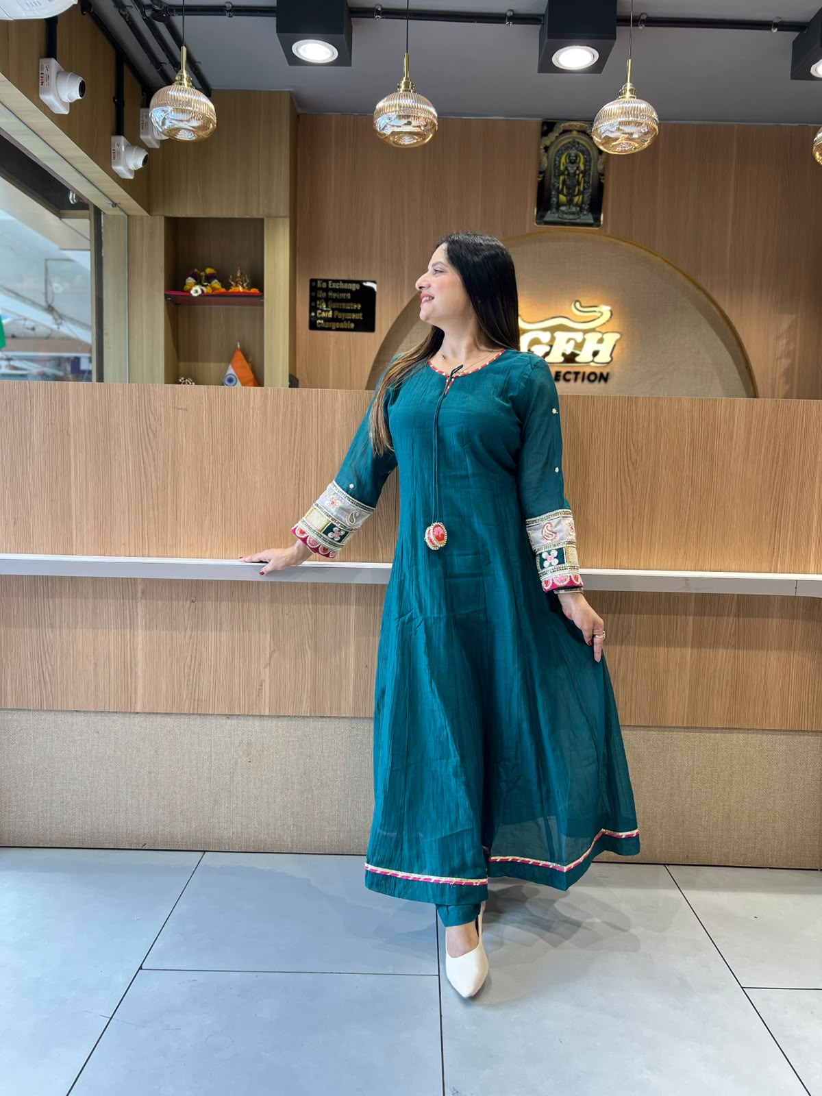 Pure Banaras Mull Chanderi Rama Green 3pc Set