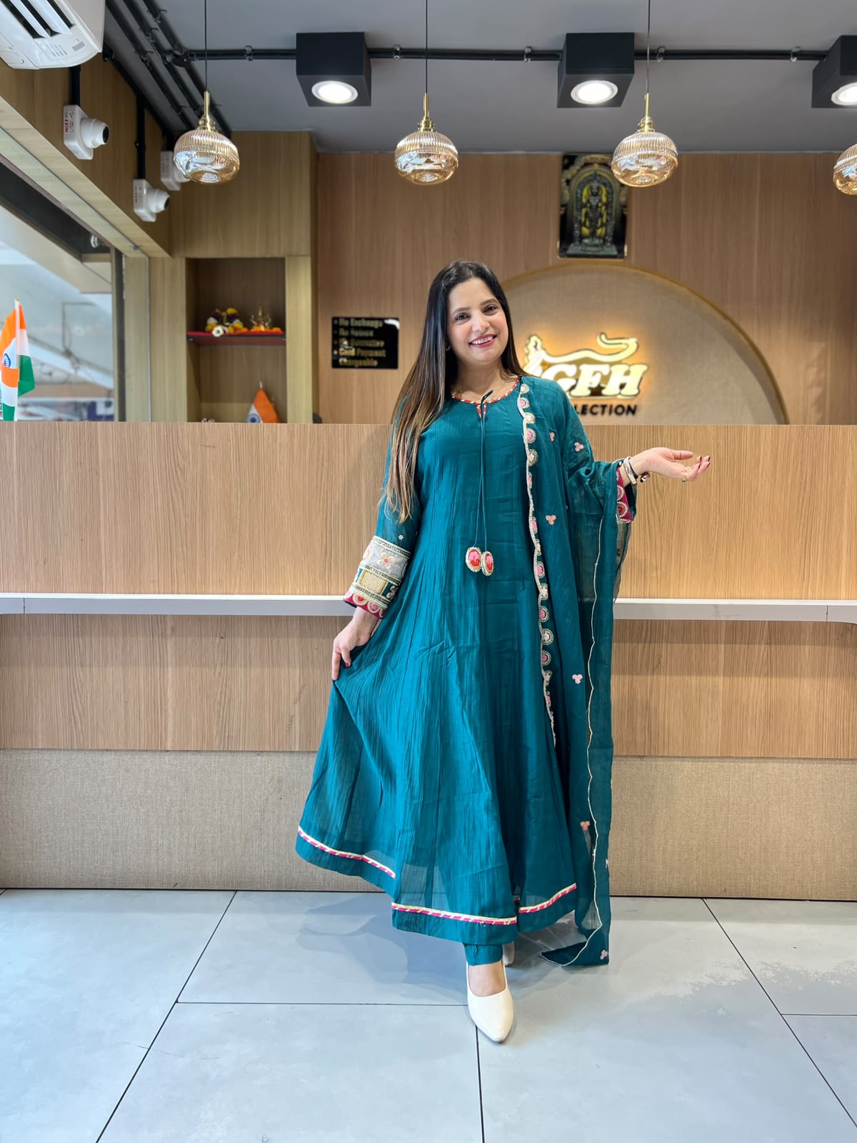 Pure Banaras Mull Chanderi Rama Green 3pc Set