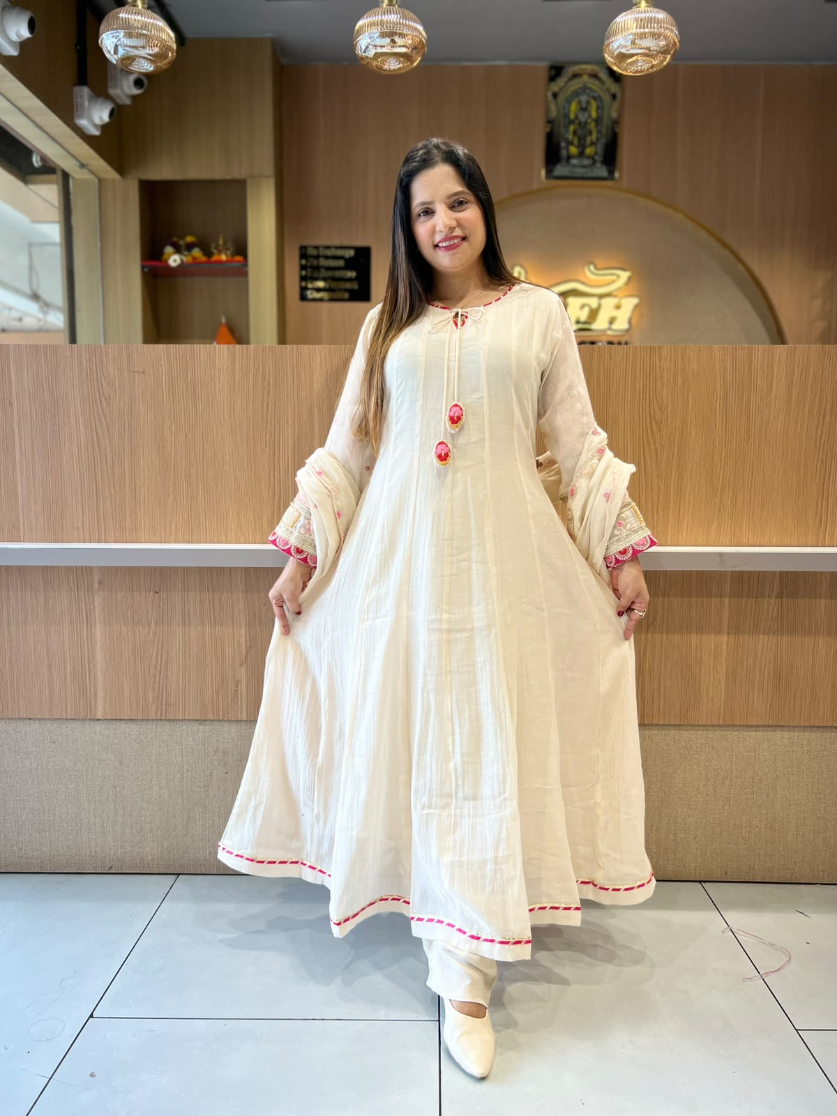 Pure Banaras Mull Chanderi Off White 3pc Set